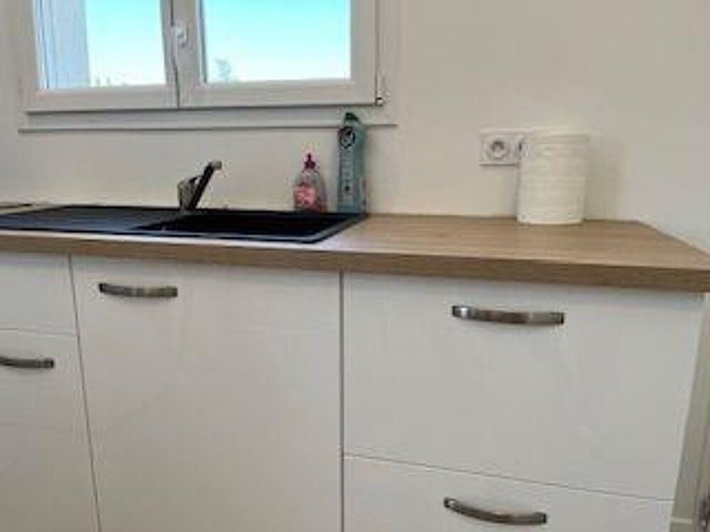 Location Appartement SUPERBE T2 CLIMATISE Éguilles