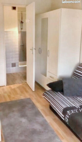  Appartement à louer 1 pièce 18 m²