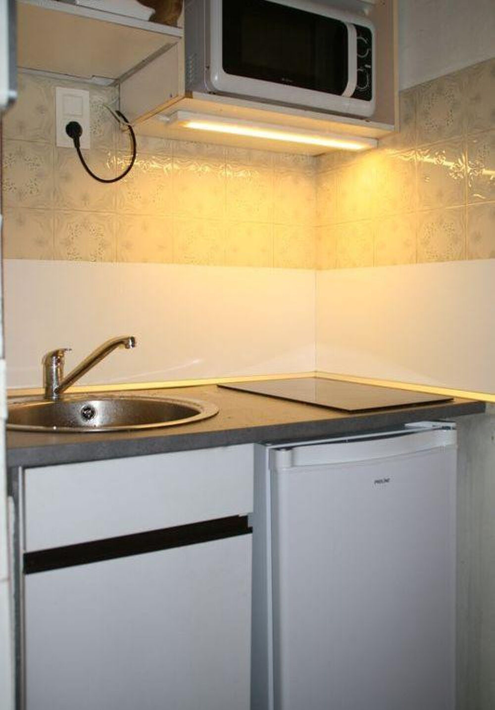 Location Appartement Beau studio 17m² Aix en Provence Aix-en-provence