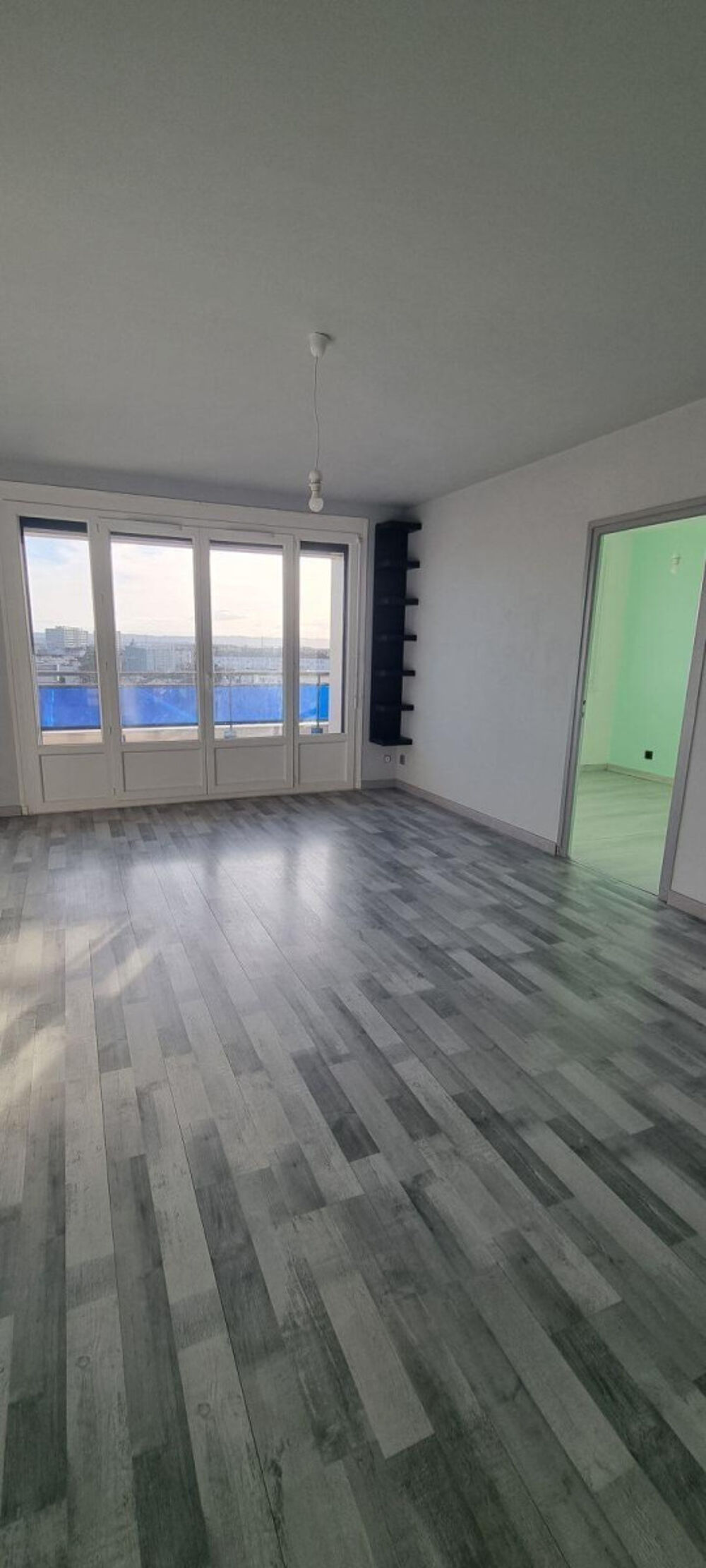 Location Appartement T2 centre ville saint priest Saint-priest