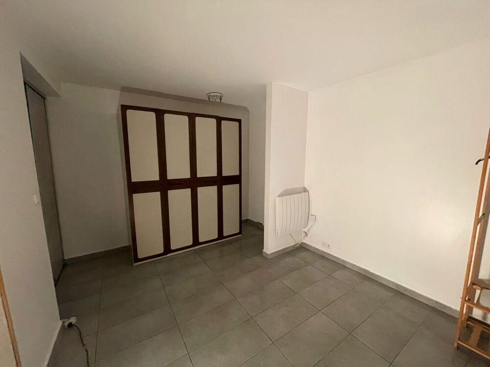 Location Appartement T2 non meublé – 40 m² – Cergy Village – Disponible Cergy