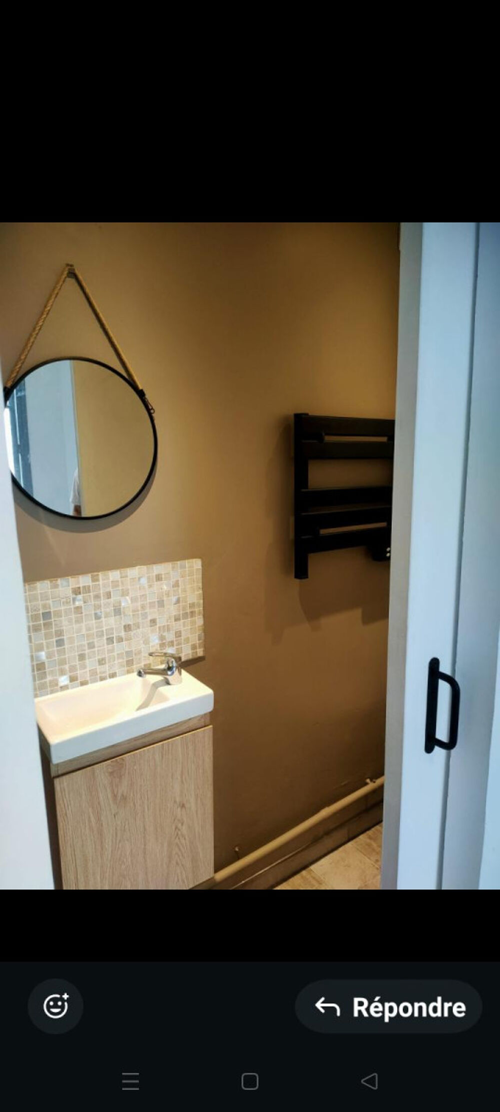 Location Appartement Charmant studio sur cour. Paris 15