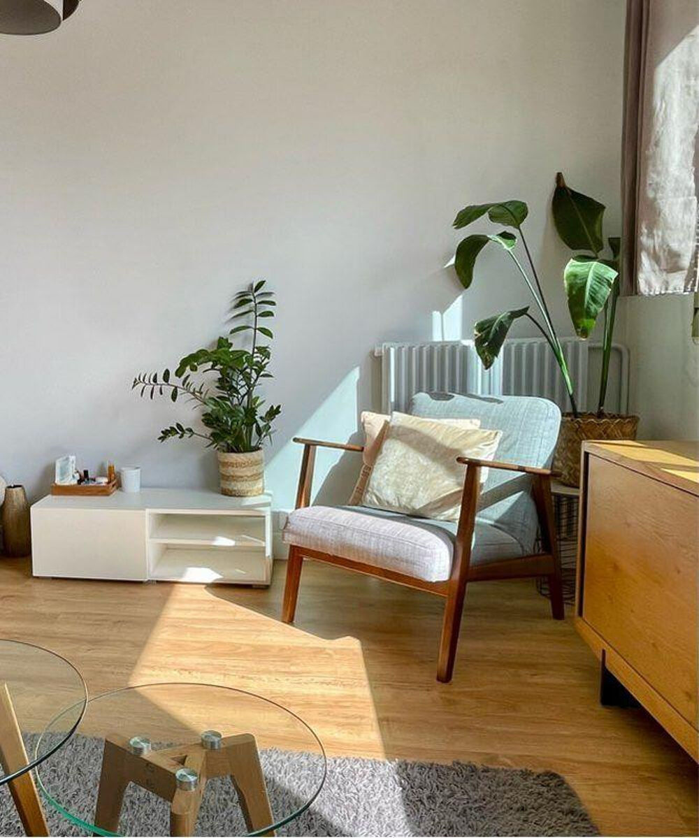 Location Appartement Beau studio meublé 21 m2 Couronnes/Oberkampf Paris 11