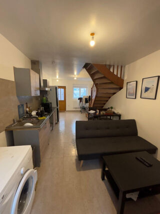  Maison à louer 5 pièces 64 m²
