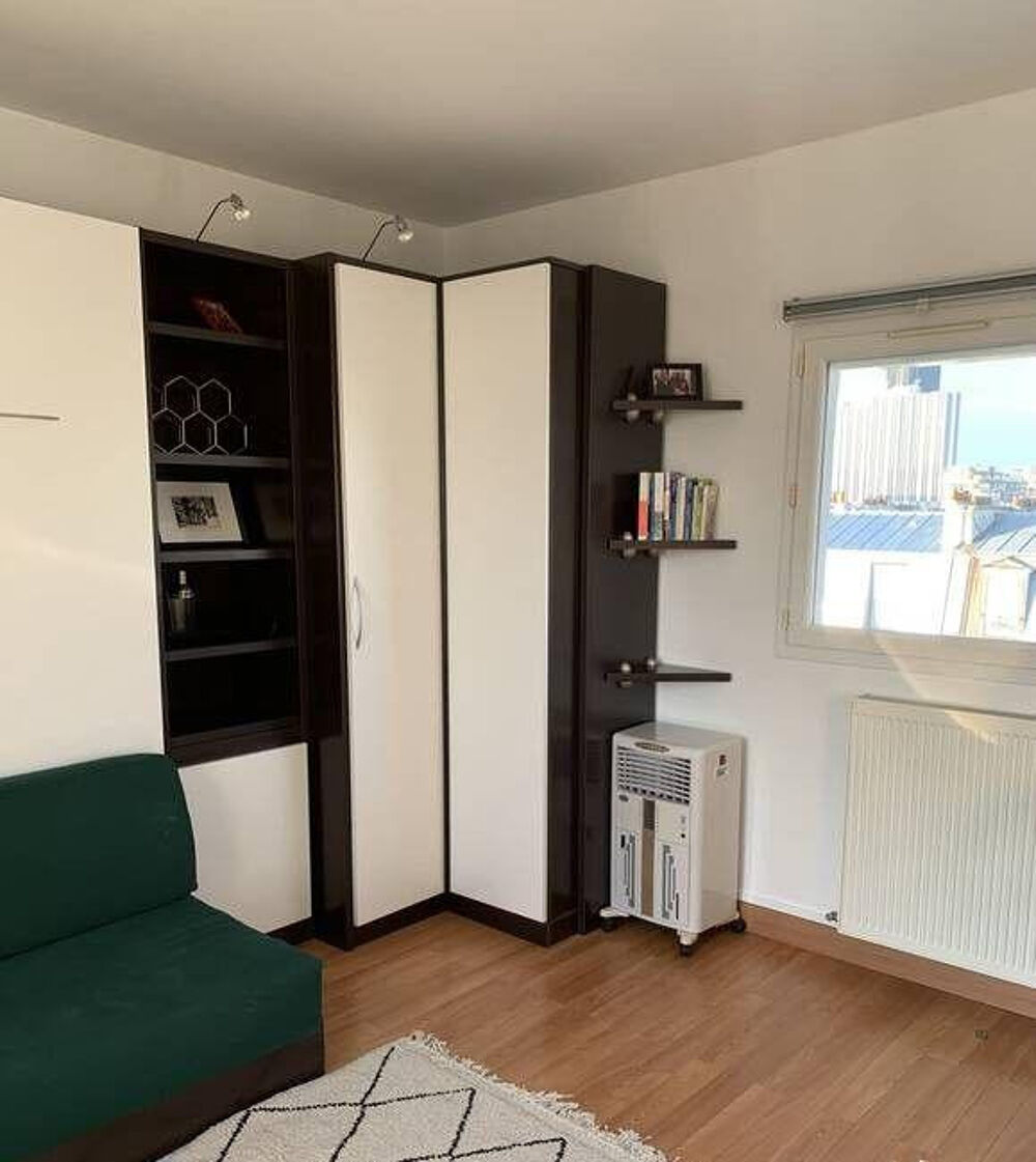 Location Appartement Beau studio meublé 28m² avec balcon Paris 14
