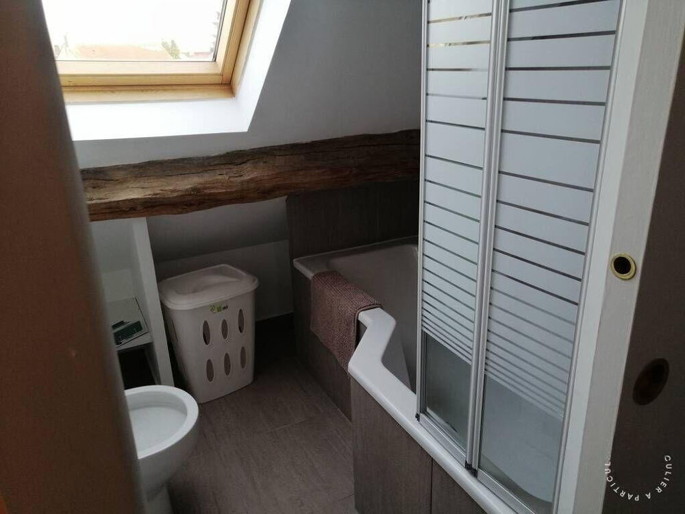 Location Appartement Location meublée appartement 3 pièces 63 m² Saint-forget