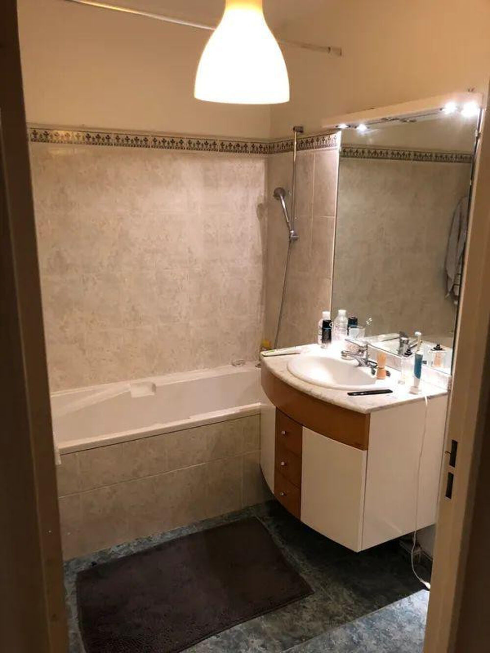 Location Appartement Beau 2P meublé 33m² au centre historique d'Aix Aix-en-provence
