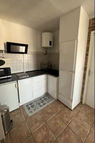  Appartement à louer 1 pièce 25 m²