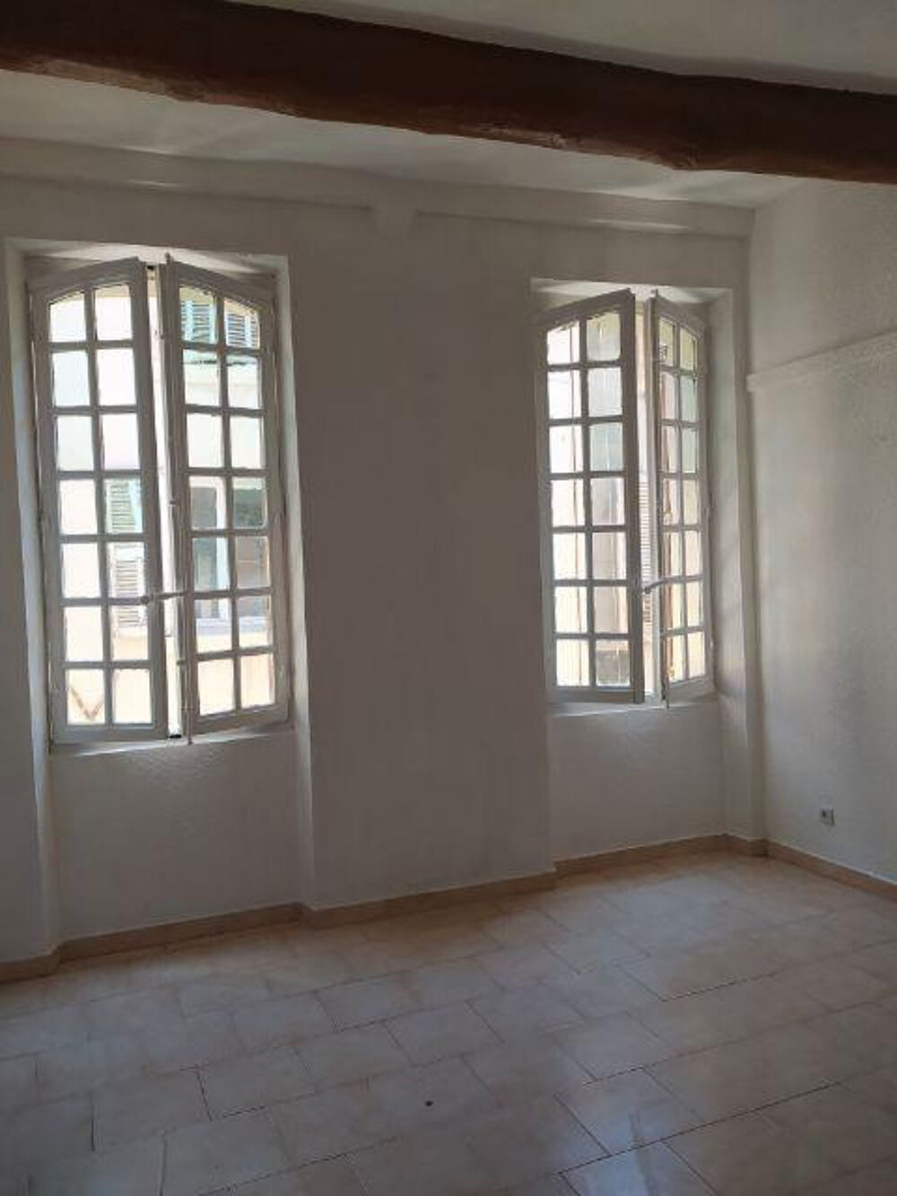 Location Appartement Beau studio 19m² Toulon centre Toulon