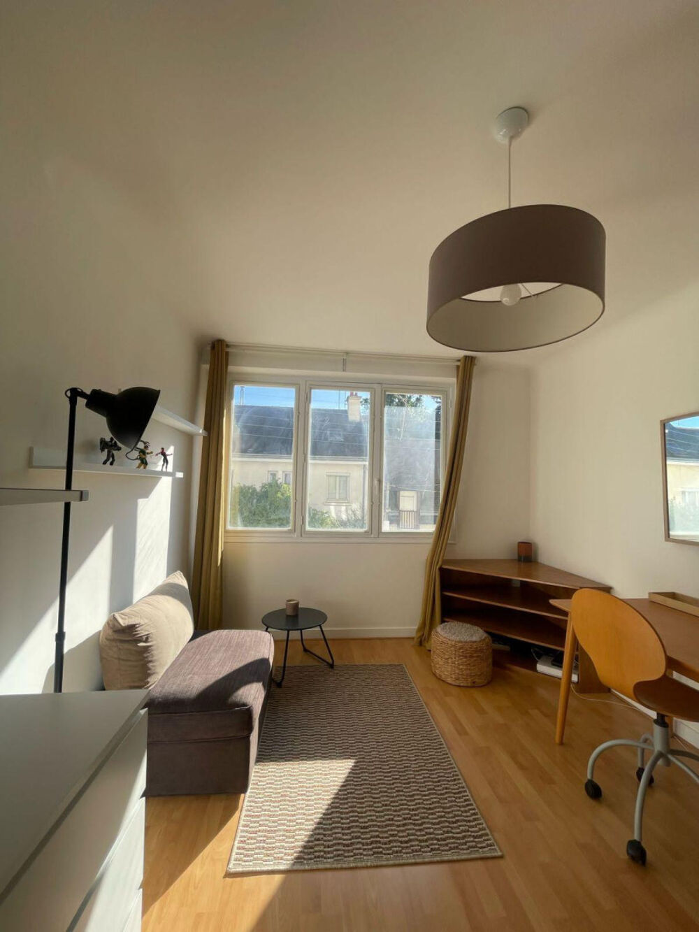 Location Appartement Chambre lumineuse, refaite à neuf proche gare Rennes