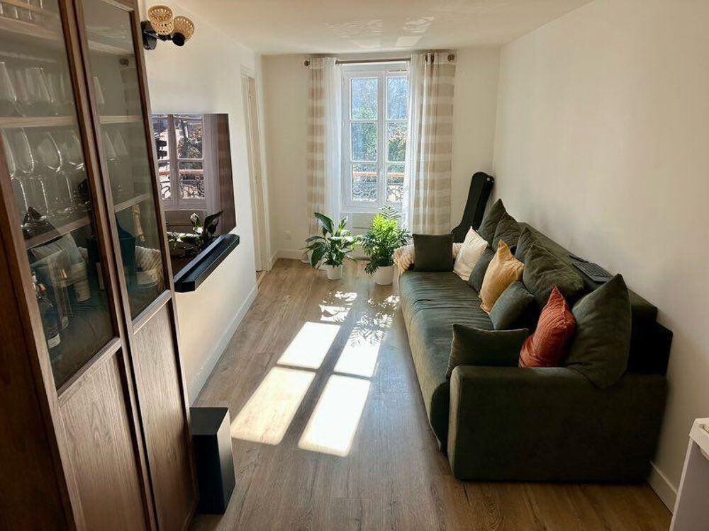 Location Appartement 3 pièces rénové centre ville Rueil Rueil-malmaison