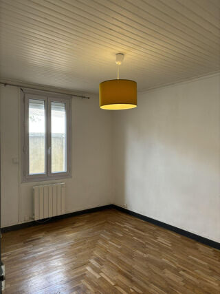  Maison à louer 4 pièces 79 m²