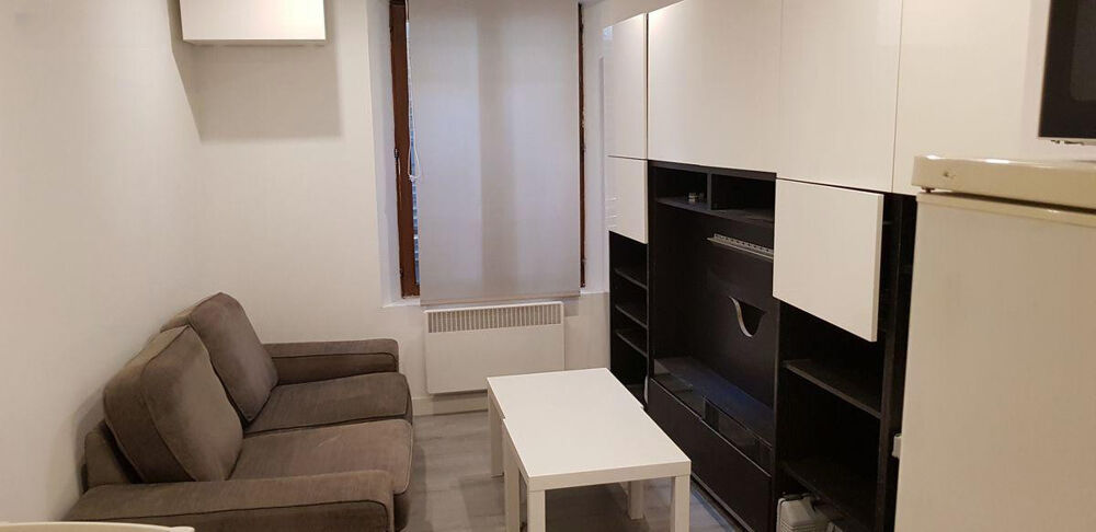 Location Appartement Beau T2 meublé 32m² centre ville Toulon Toulon