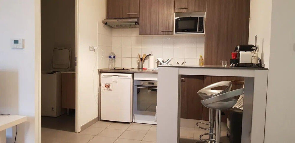 Location Appartement Joli studio 24m² dans un immeuble calme Le raincy