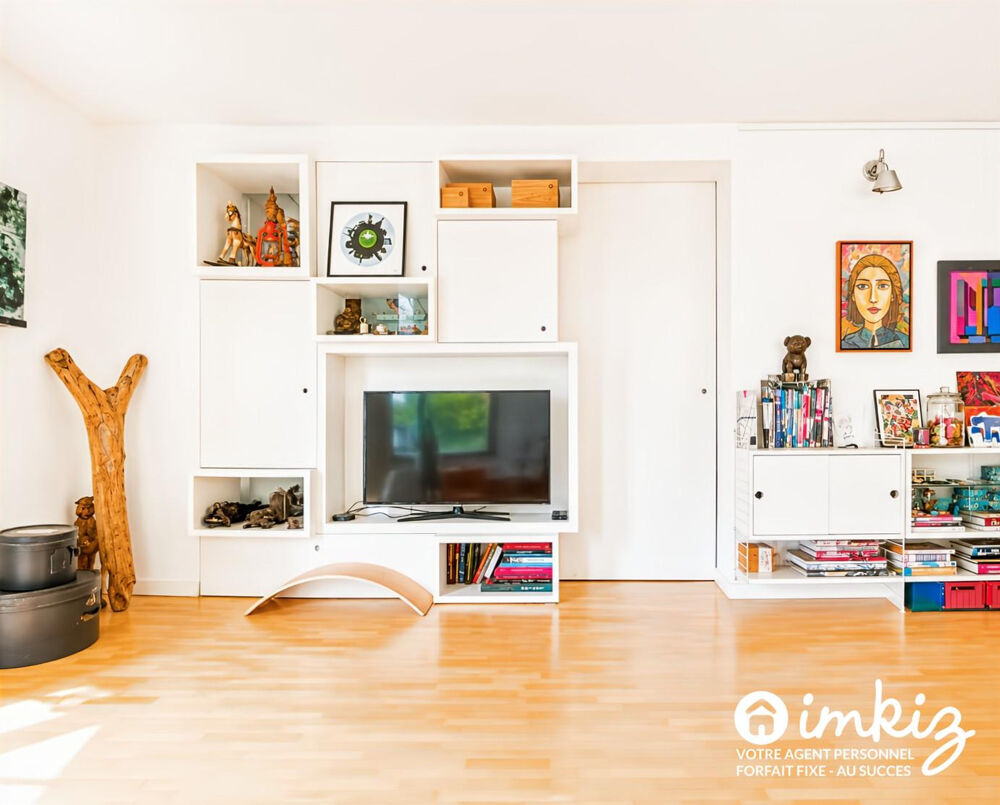 Vente Appartement 3 pièces avec  terrasse parking ascenseur 17e Paris 17