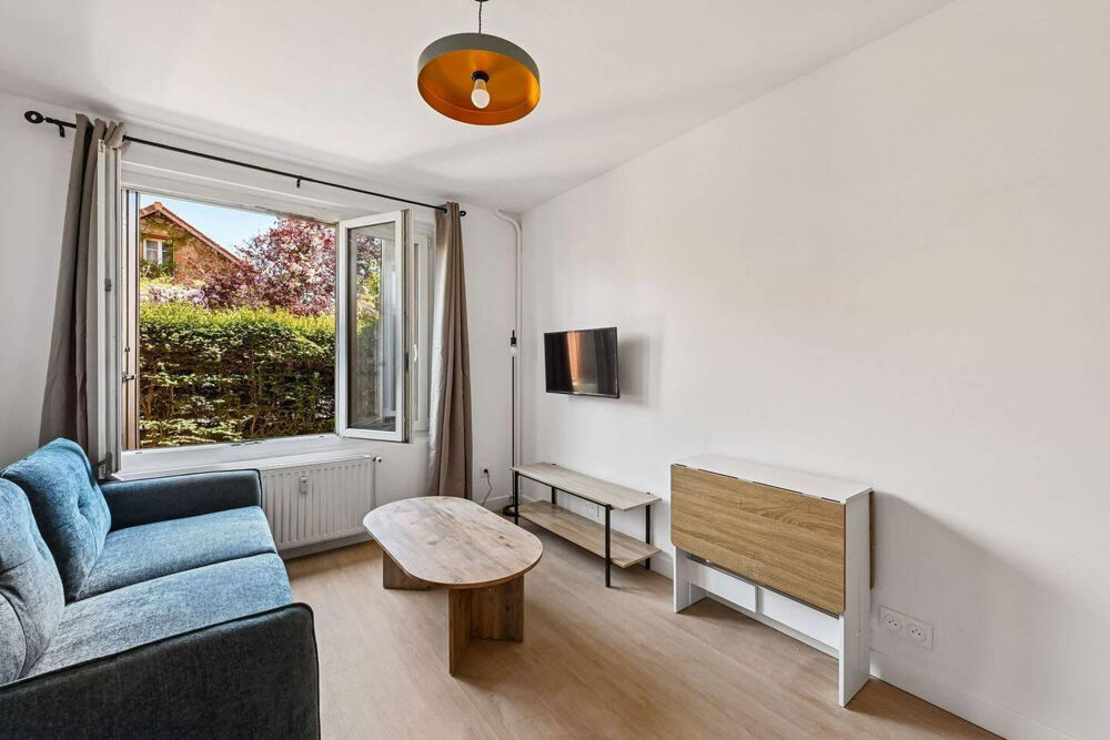 Location Appartement Studio rénové 2026 · meublé · 17m² · Villejuif · Villejuif