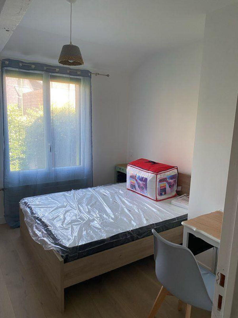 Location Appartement Chambre privée et meublée dans superbe maison Orléans