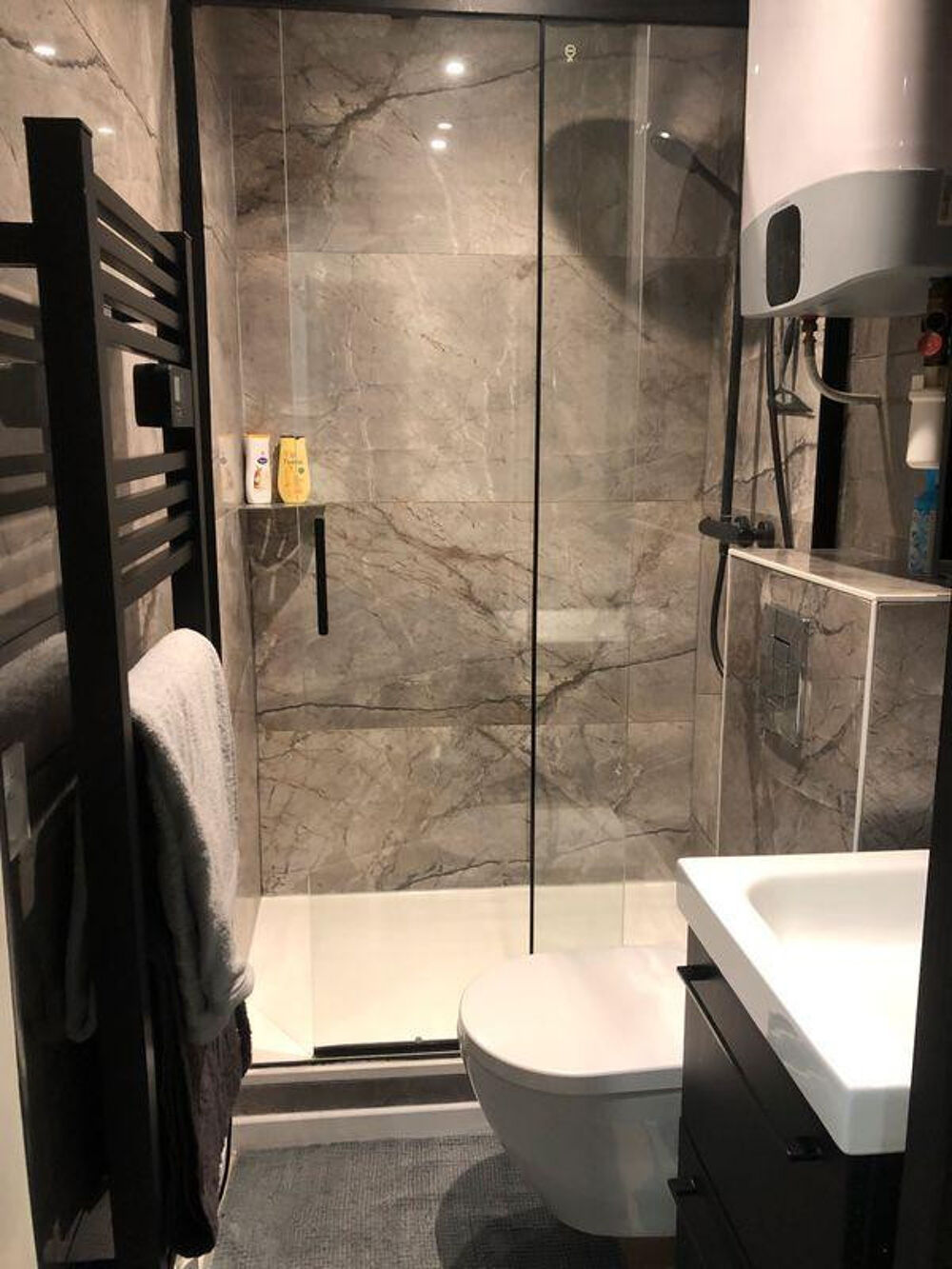 Location Appartement Studio meublé Colombes