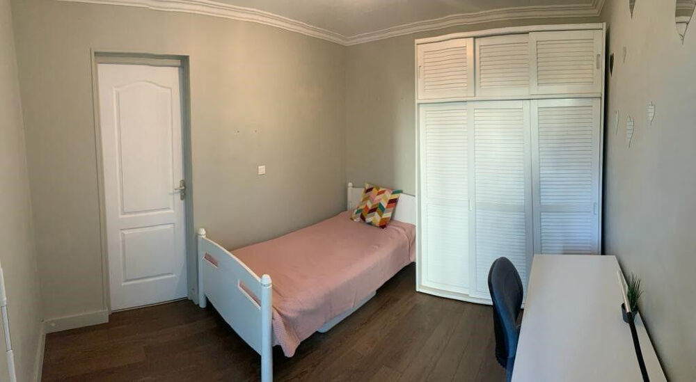 Location Appartement Chambre 12m² avec balcon dans bel appartement Évry-courcouronnes