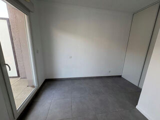 Appartement à louer 1 pièce 34 m²