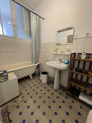  Appartement à louer 5 pièces 118 m²