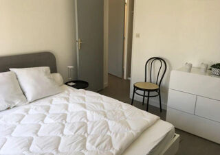  Appartement à louer 2 pièces 44 m²