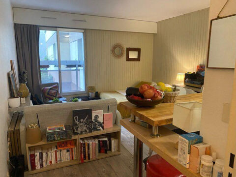   Location Studio meublé Paris 11eme Rue Oberkampf Appartement - 1 pièce(s) - 27 m²