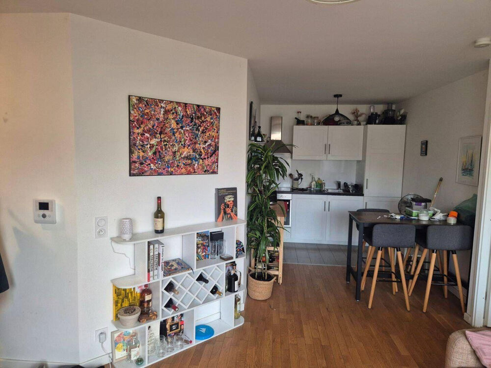 Location Appartement Beau 2P meublé 45m² + 7m² balcon + box Nogent-sur-marne