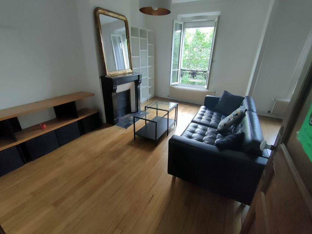 Location Appartement Location meublée appartement 2 pièces 50 m² Paris Paris 14