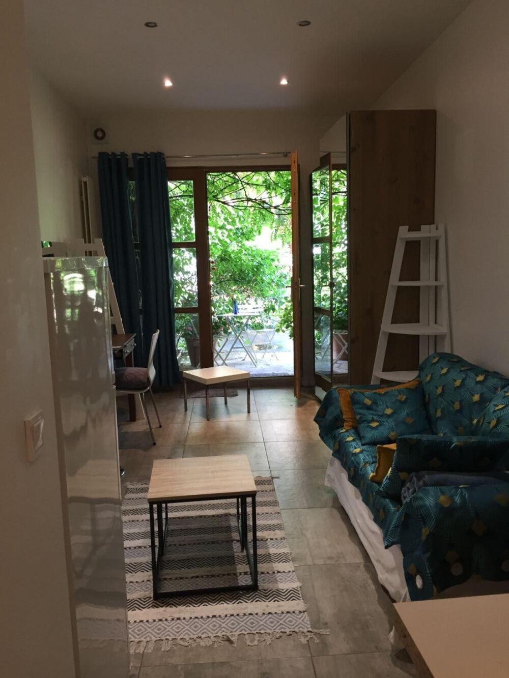 Location Appartement Studio 25m² meublé plein Sud sur terrasse/jardin Paris 13