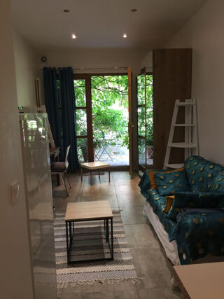  Appartement à louer 2 pièces 25 m²