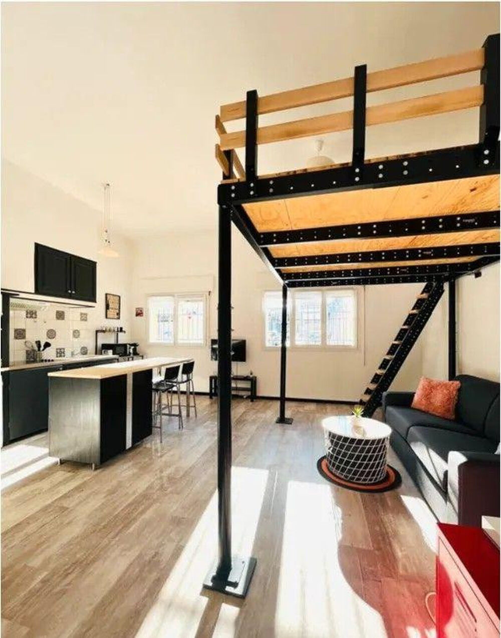 Location Appartement Studio meublé 38m² proche Fac et hôpital La Timone Marseille 5