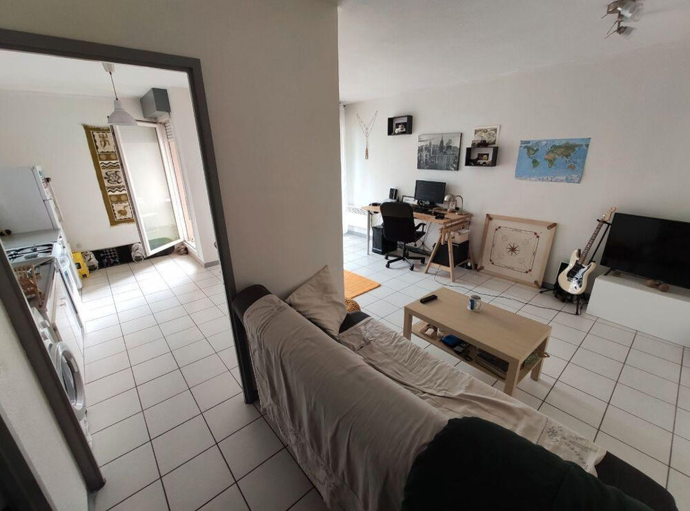 Location Appartement Beau T2 46m² rue Guy de Maupassant Grenoble