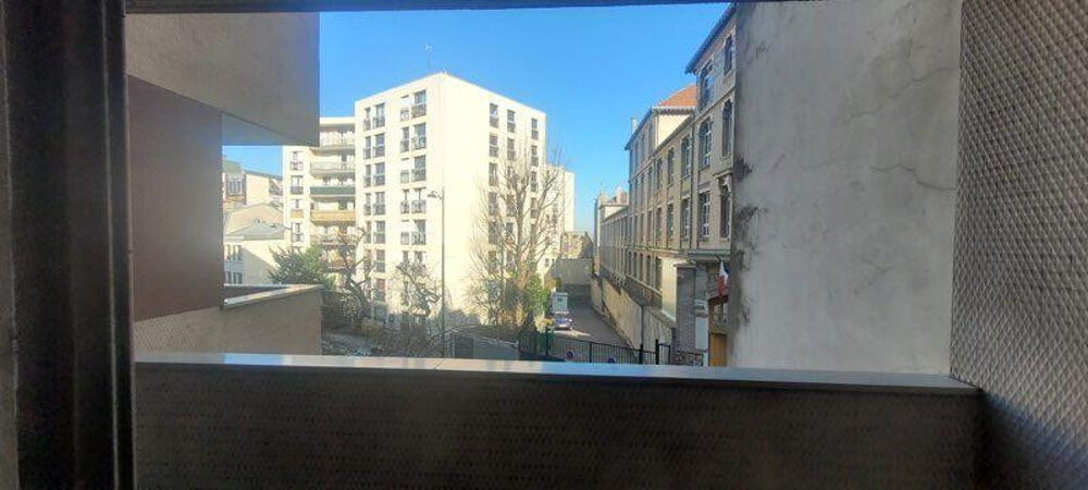 Location Appartement Paris 19ème studio balcon Paris 19