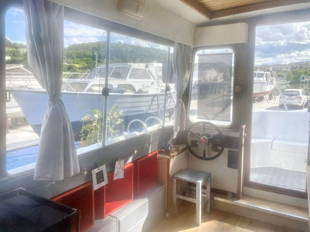 Location Appartement Vivez une expérience insolite dans une pénichette Les roches-de-condrieu