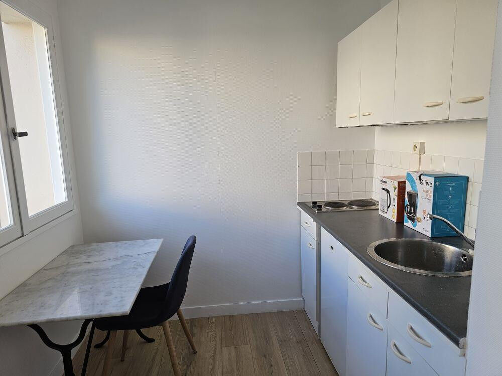 Location Appartement Angers T1BIS (25 m2) meublé refait à neuf Angers