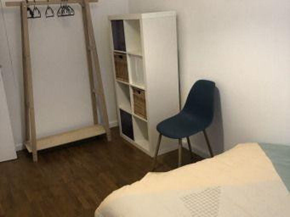 Location Appartement 2 CHAMBRES DANS APPARTEMENT RÉNOVÉ Rennes