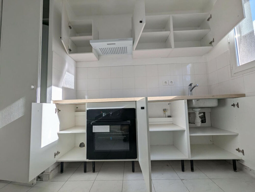 Location Appartement Un T3 rénové, proche stade de France  saint denis Aubervilliers