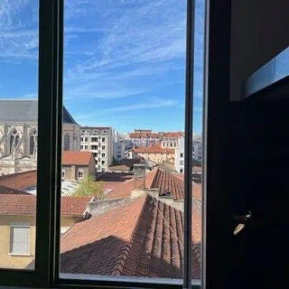  Appartement � louer 2 pi�ces 60 m�