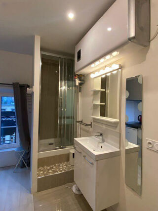  Appartement à louer 1 pièce 13 m²