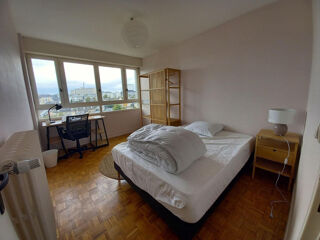 Appartement à louer 3 pièces 71 m²