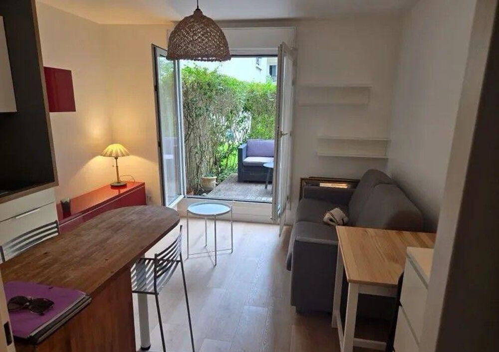 Location Appartement Beau studio meublé 18m² avec terrasse Rosny-sous-bois