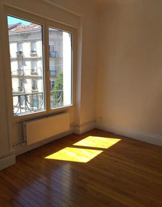  Appartement � louer 2 pi�ces 60 m� Nancy