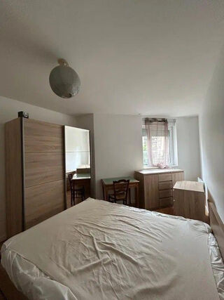  Appartement à louer 2 pièces 39 m²
