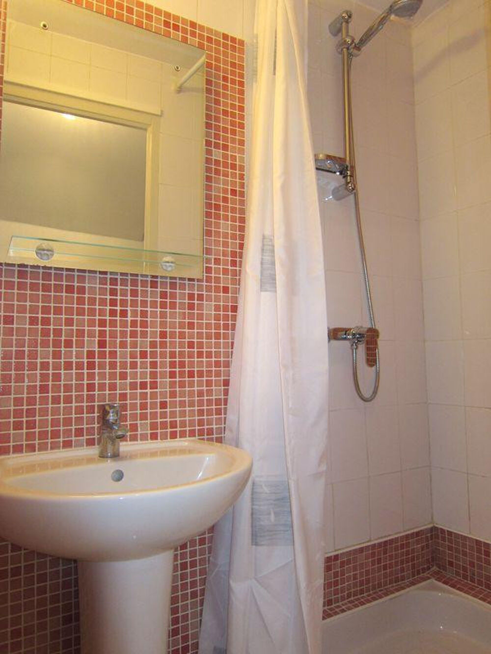Location Appartement Beau T2 meublé 25m² centre historique Montpellier Montpellier