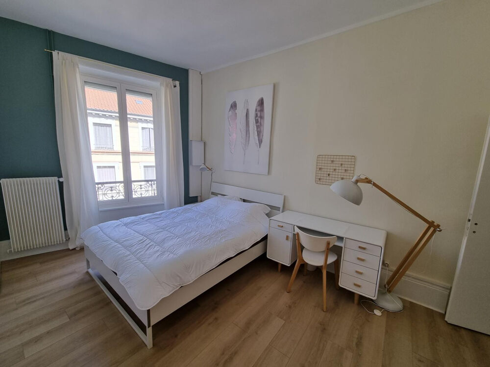 Location Appartement Gde chambre 20m² avec SdB privée - 500m du métro Pierre-bénite