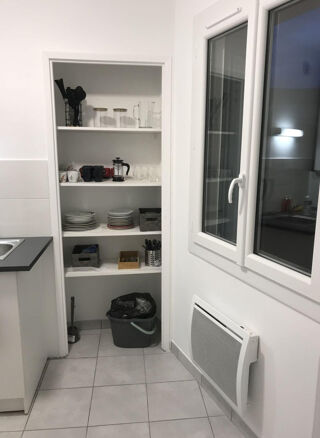  Appartement à louer 1 pièce 32 m²