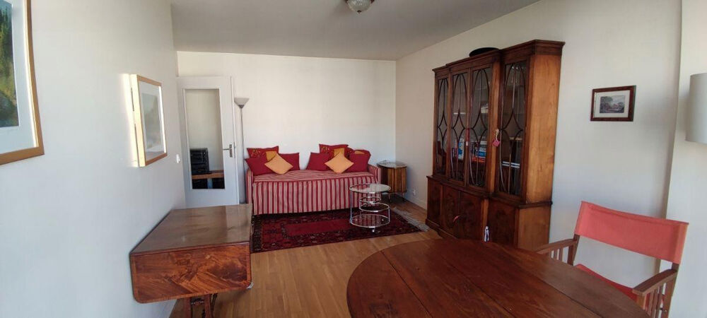 Location Appartement Appartement 2 pièces 47 m² sans vis-à-vis Levallois-perret