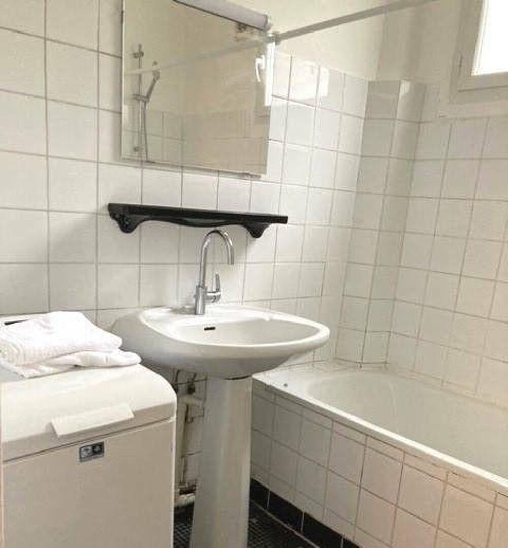 Location Appartement Superbe studio meublé 36m² Paris 15 Plaisance Paris 15