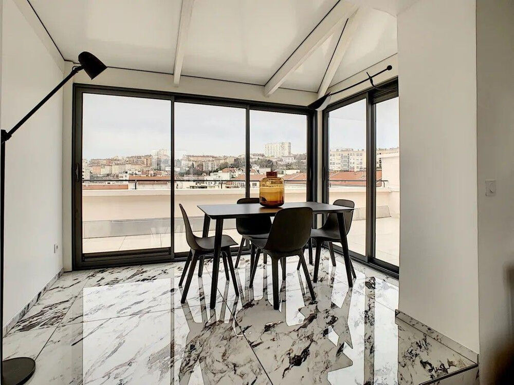 Location Appartement Superbe 2P meublé 52m² avec terrasse 30m² Lyon 6